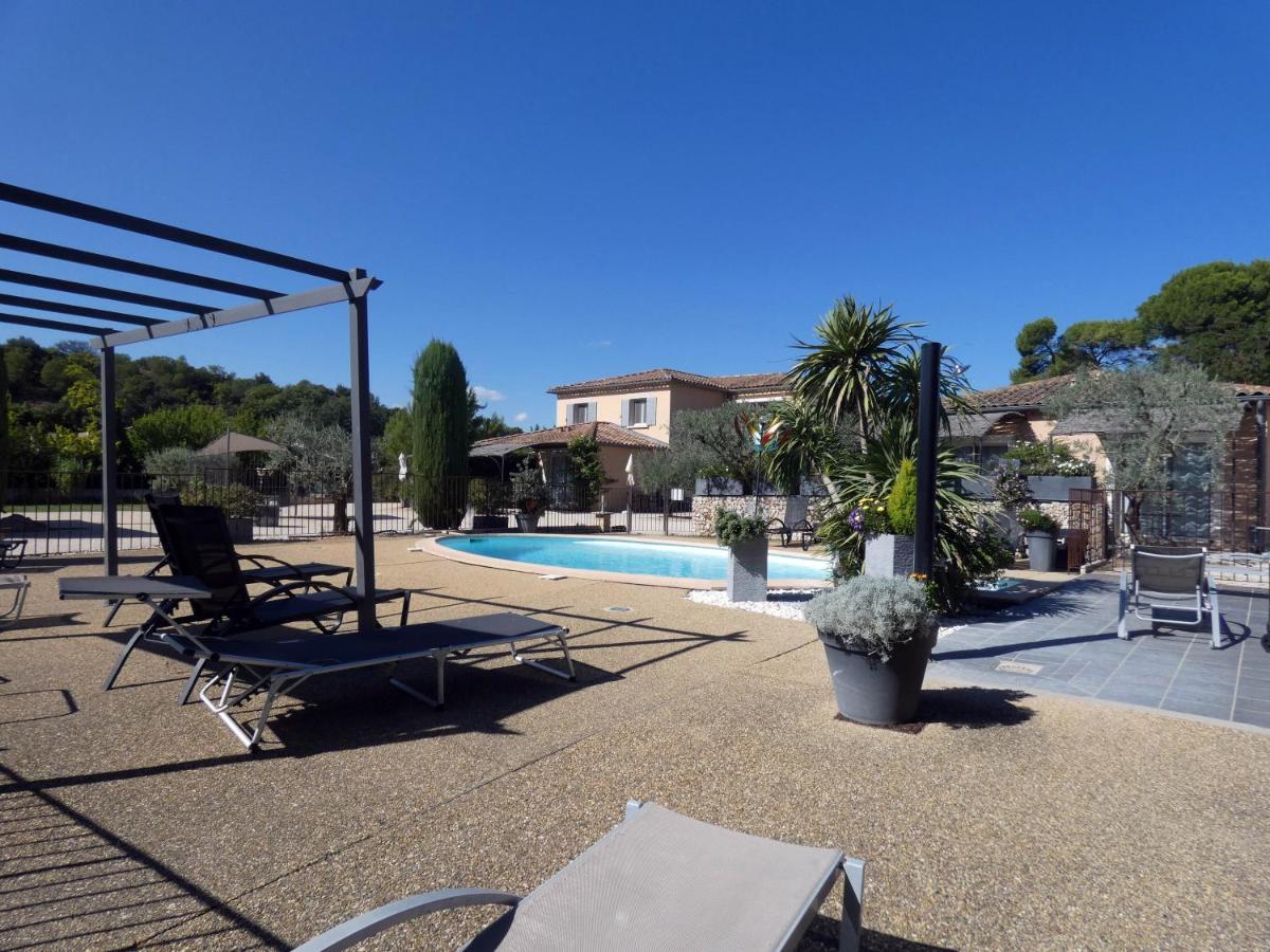 Residence Les Peupliers Loriol-du-Comtat Bagian luar foto