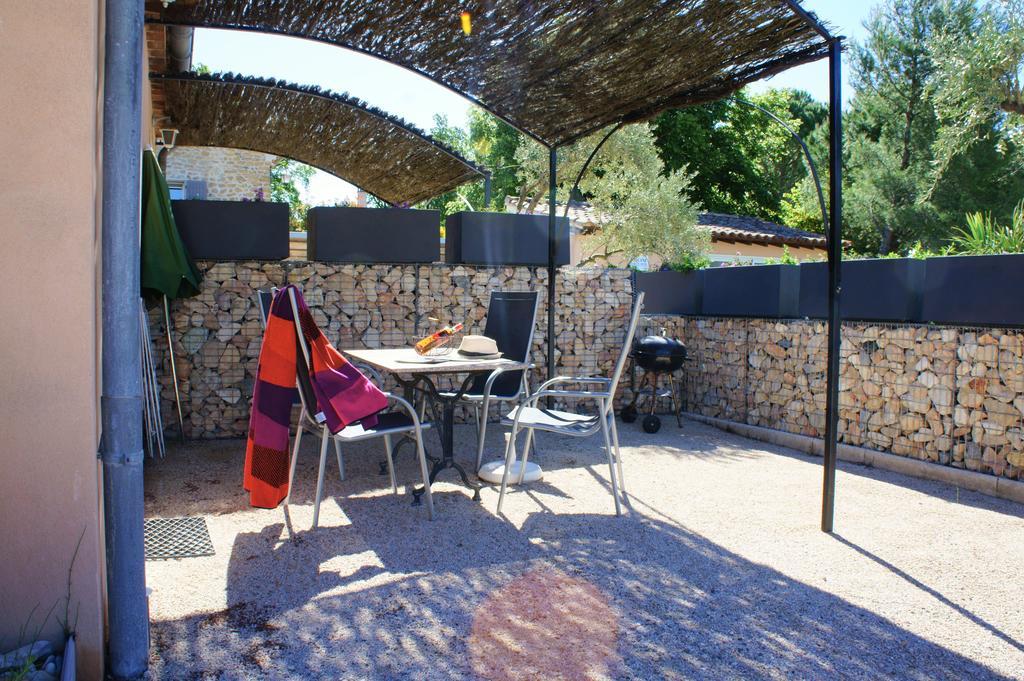 Residence Les Peupliers Loriol-du-Comtat Bagian luar foto